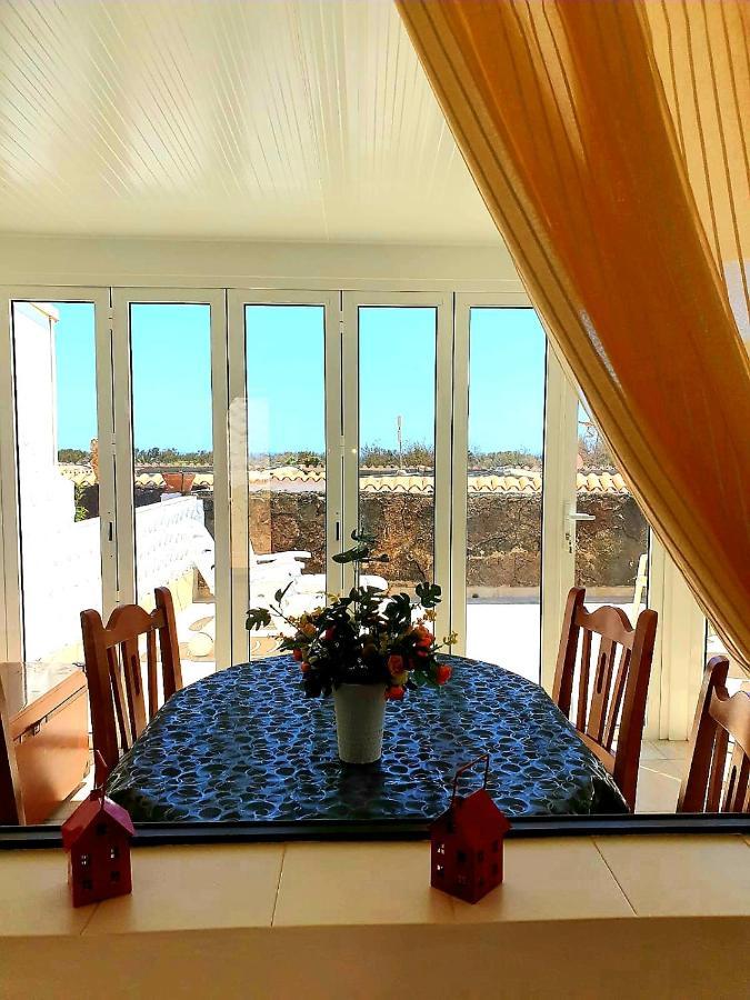Апартаменты Casa Lirio Коста Калма Экстерьер фото