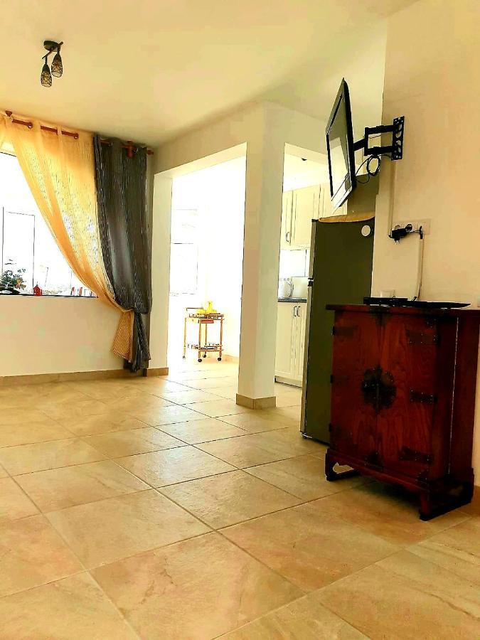 Апартаменты Casa Lirio Коста Калма Экстерьер фото