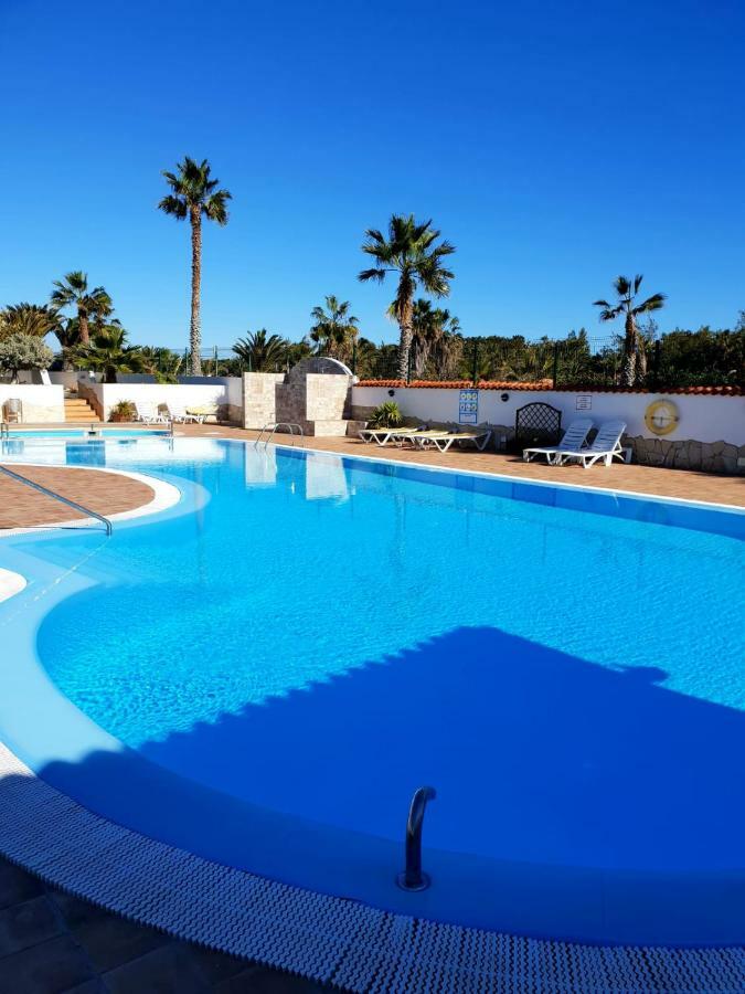 Апартаменты Casa Lirio Коста Калма Экстерьер фото